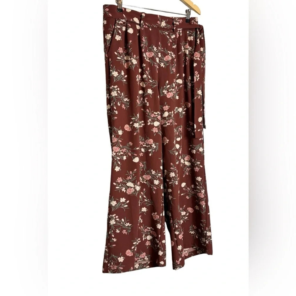 Torrid Wide Leg Pant Size 1X Crepe Floral Self Tie Belt Pockets Stretch - Picture 4 of 9